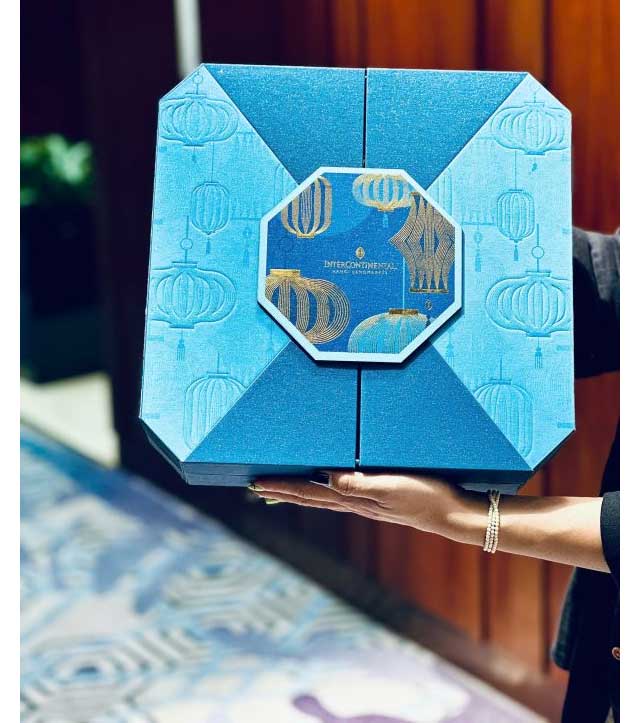 Bánh Trung Thu Khách Sạn InterContinental Hanoi Landmark72 QTTT26